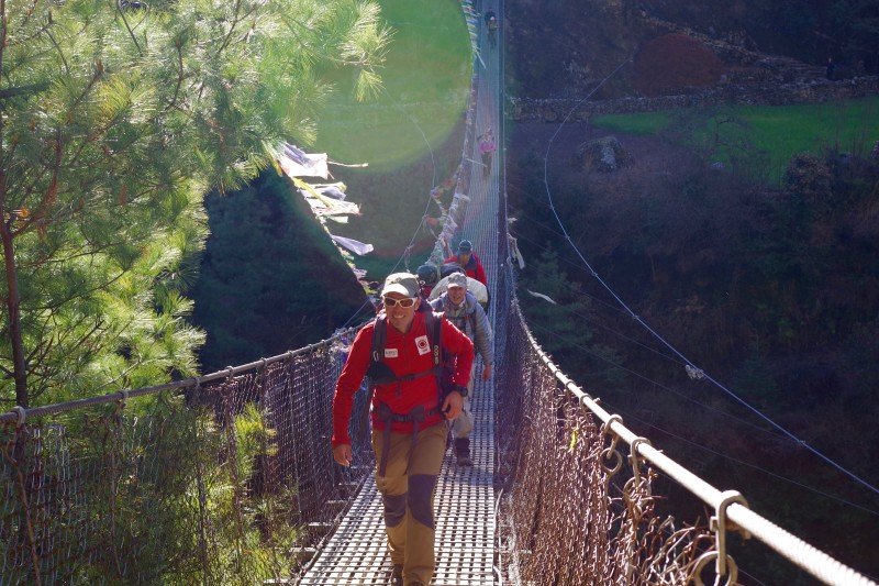 Cristiano rocks the suspension bridge. (Photo: Kim Hess)