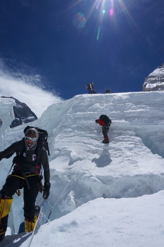 Cristiano hauls himself out of the crevasse after rapping the roller. (Photo: Justin Merle)
